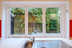 Bi-Fold Windows- click for photo gallery